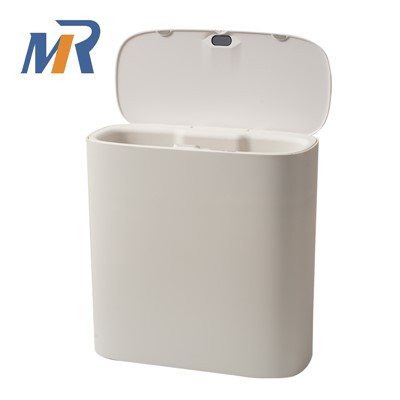 Berøringsfri avfallskurv